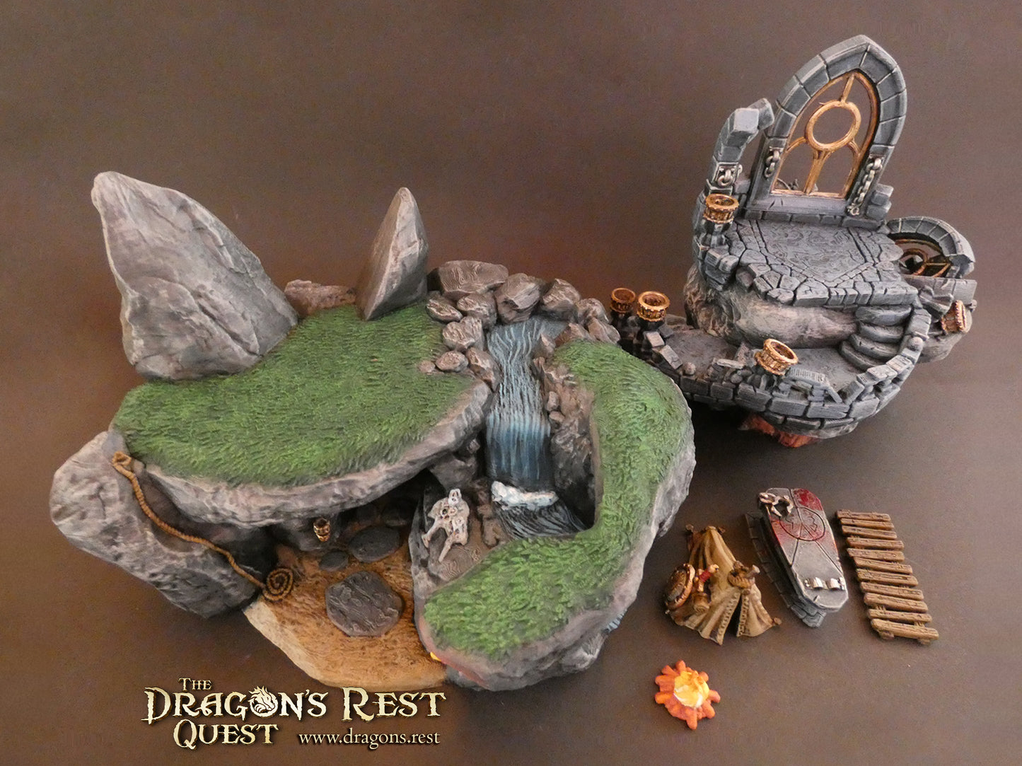 Miniature Mountain Display Set - Loyalty Reward