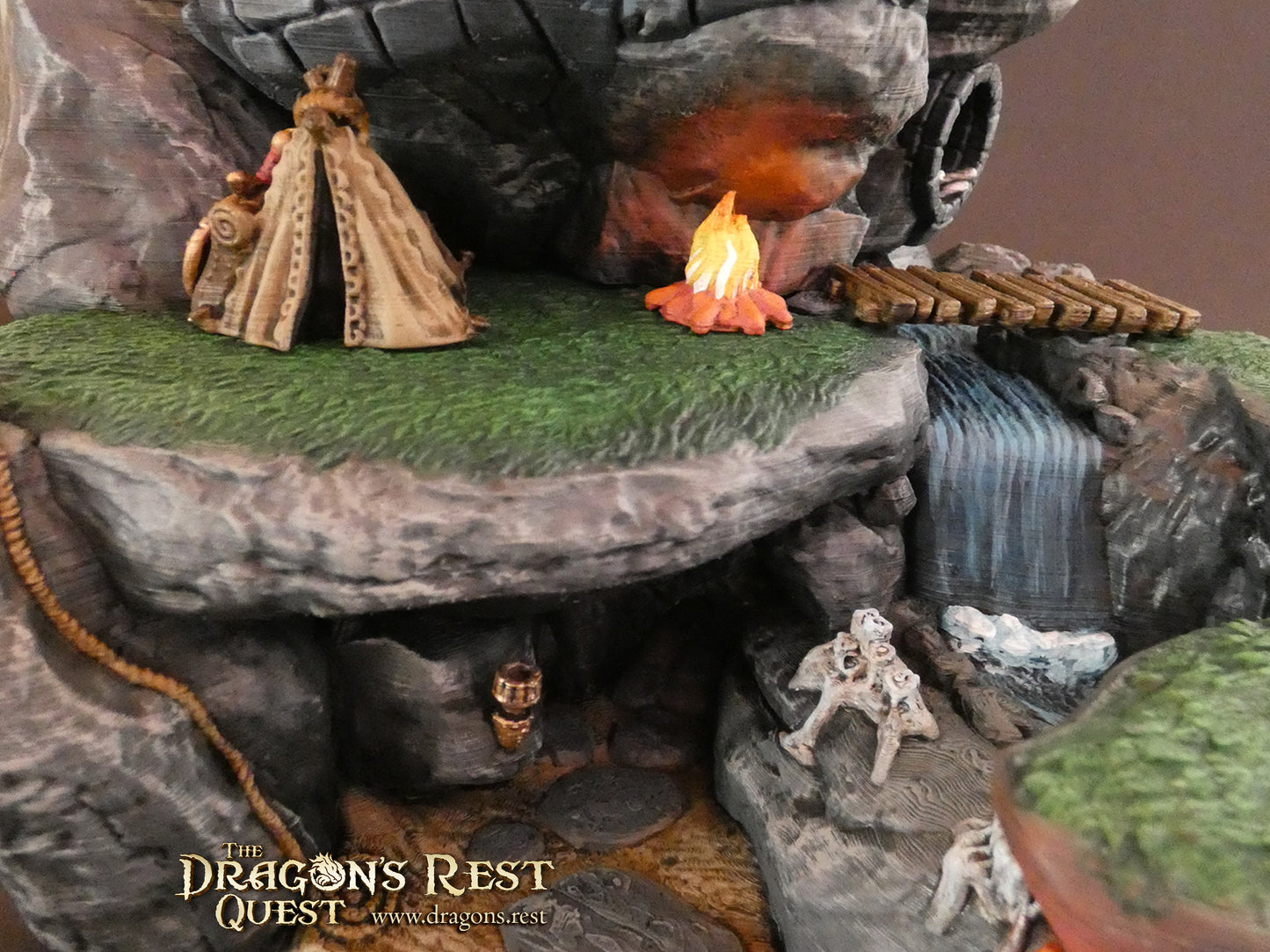 Miniature Mountain Display Set - Loyalty Reward
